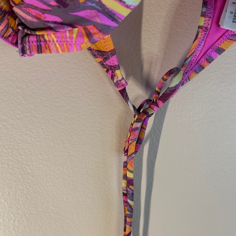 H&M Multicolor Ruffle Bikini Top - Picture 4 of 5
